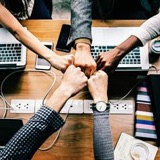 In einer neuen Workshopreihe  begleitet _Gemeinsam digital Ihre Geschäftsidee.