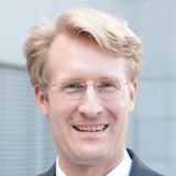 Portraitbild Dirk Jürgeleit