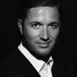 Portraitbild René Brettschneider