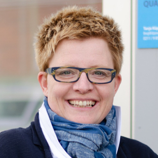 Portraitbild Tanja Küpper-Schlotmann