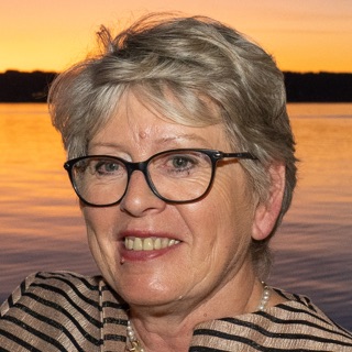 Portraitbild von Elisabeth Renner