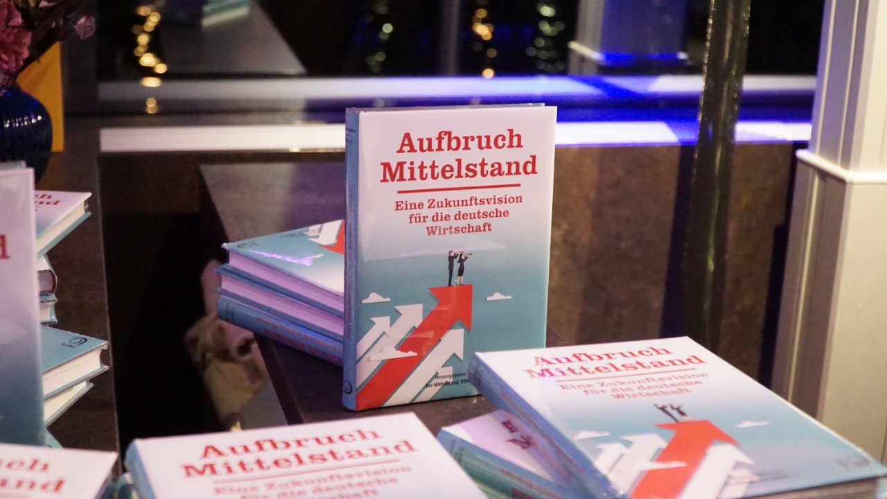 Buchvorstellung: Sammelband „Aufbruch Mittelstand“