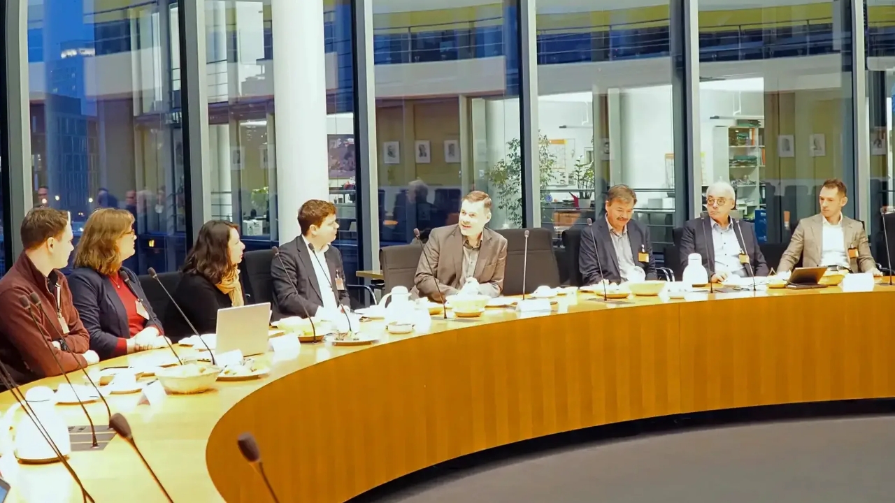 Parlamentarisches Frühstück mit Daniel Bettermann MdB