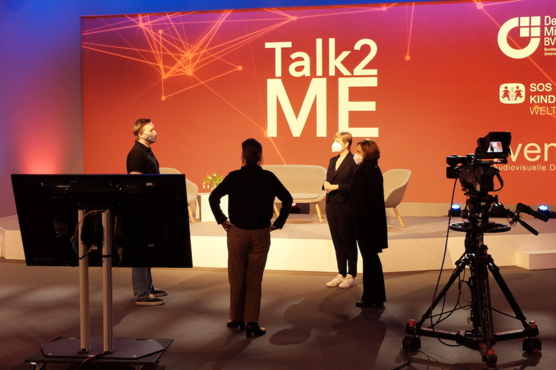 TALK2ME