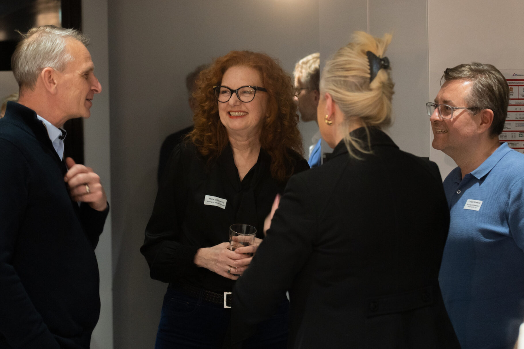 Fotos Runder Tisch Bauen