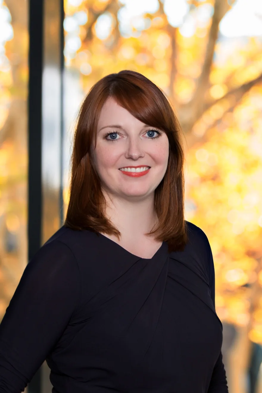 portrait_201810.jpg