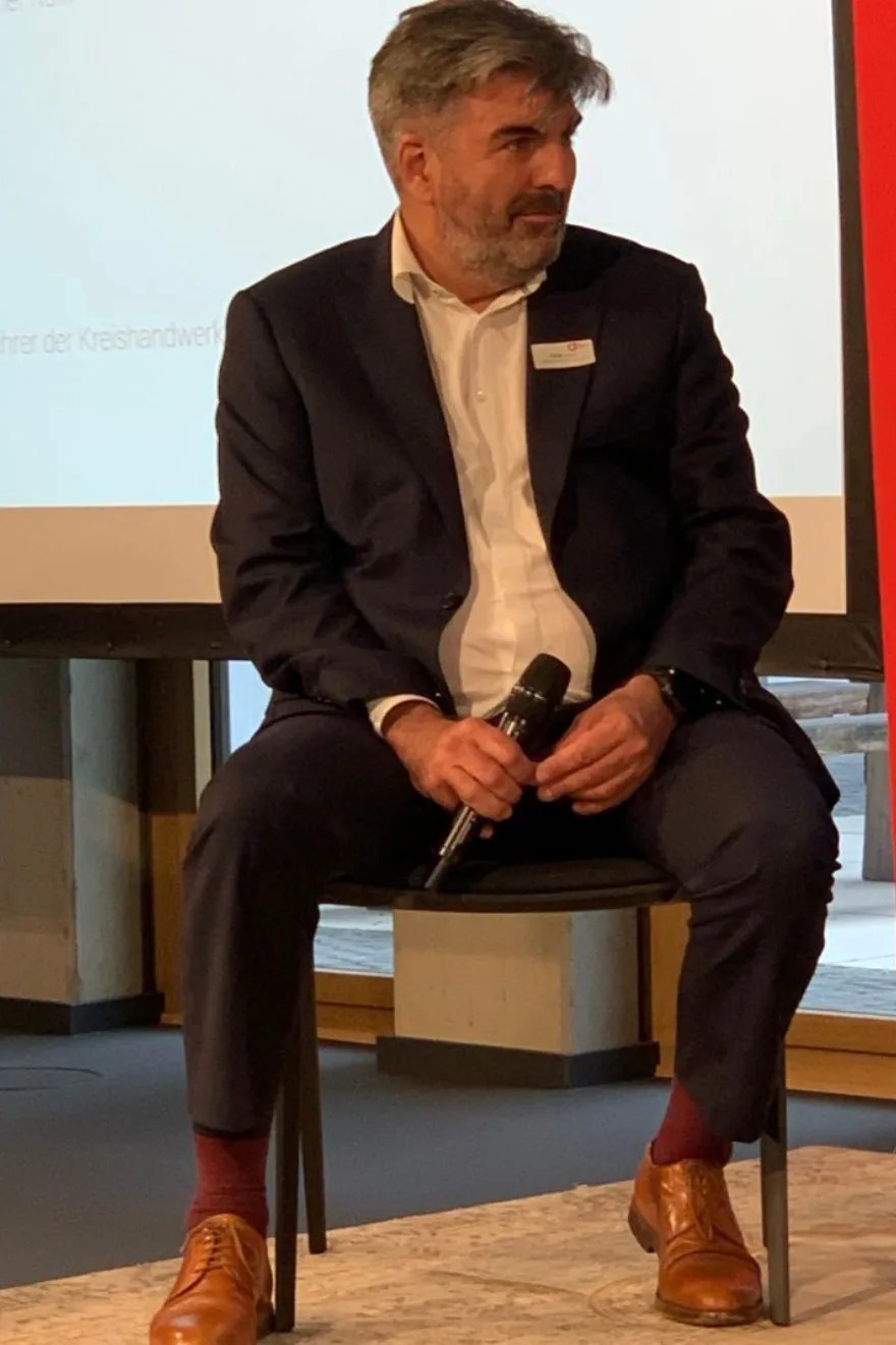 Oliver Mathée