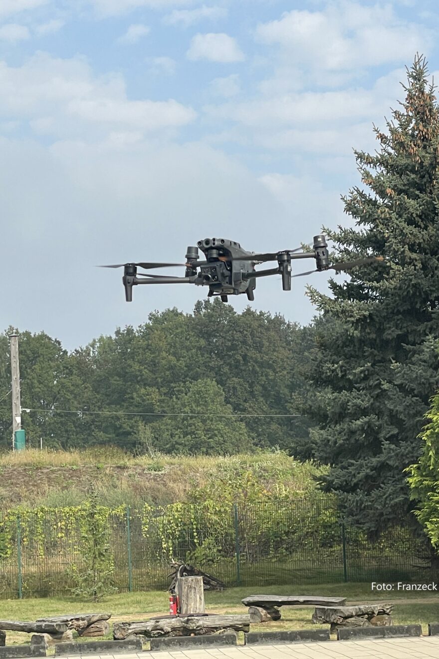 eine Drohnen im Flug