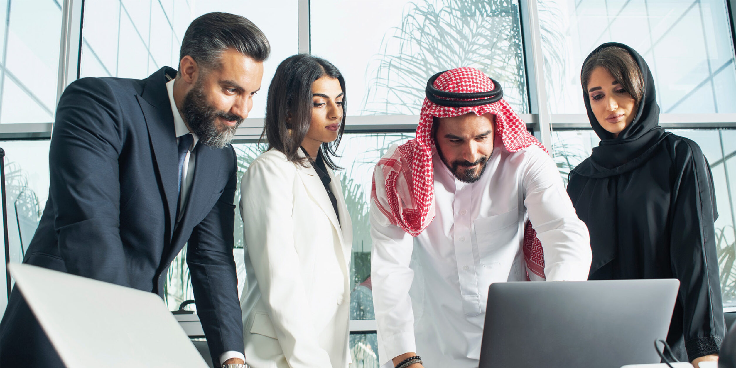 Eine Visitenkarte mit türkischem Mondzeichen