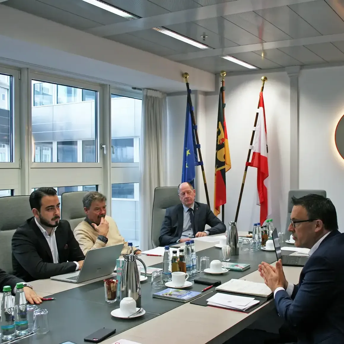 Roundtable-Gespräch Mittelstands Allianz Parlamentarischer Staatssekretär Sören Bartol