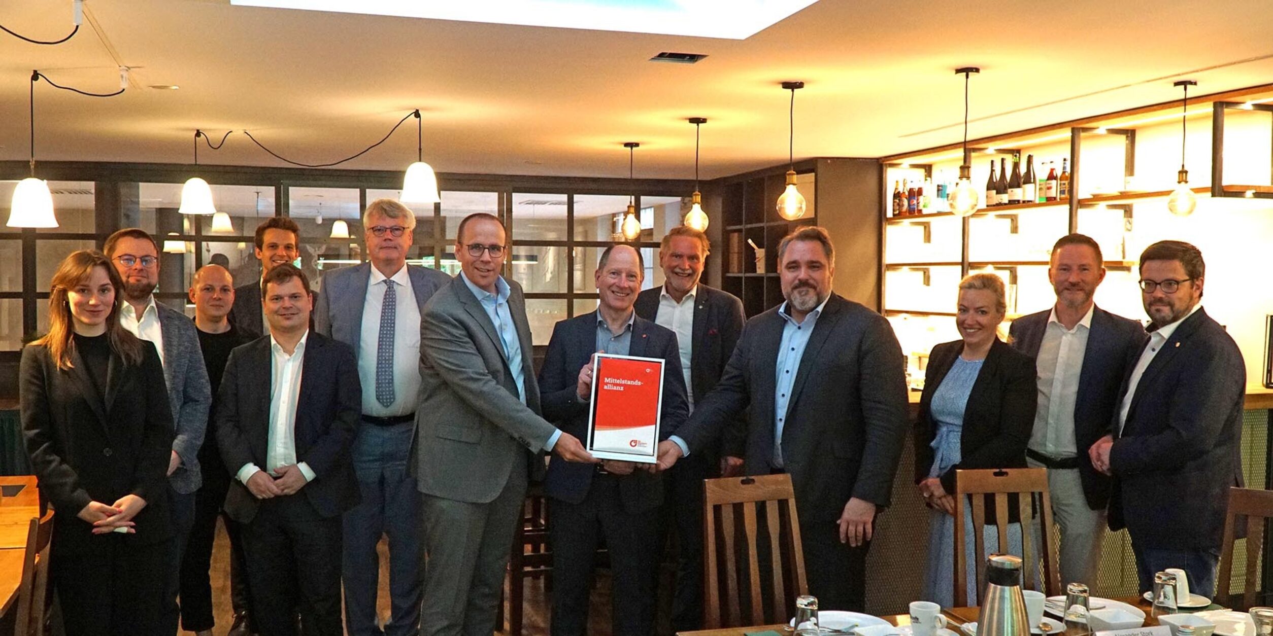 Parlamentarisches Frühstück Daniel Föst 20230526 1920x1080