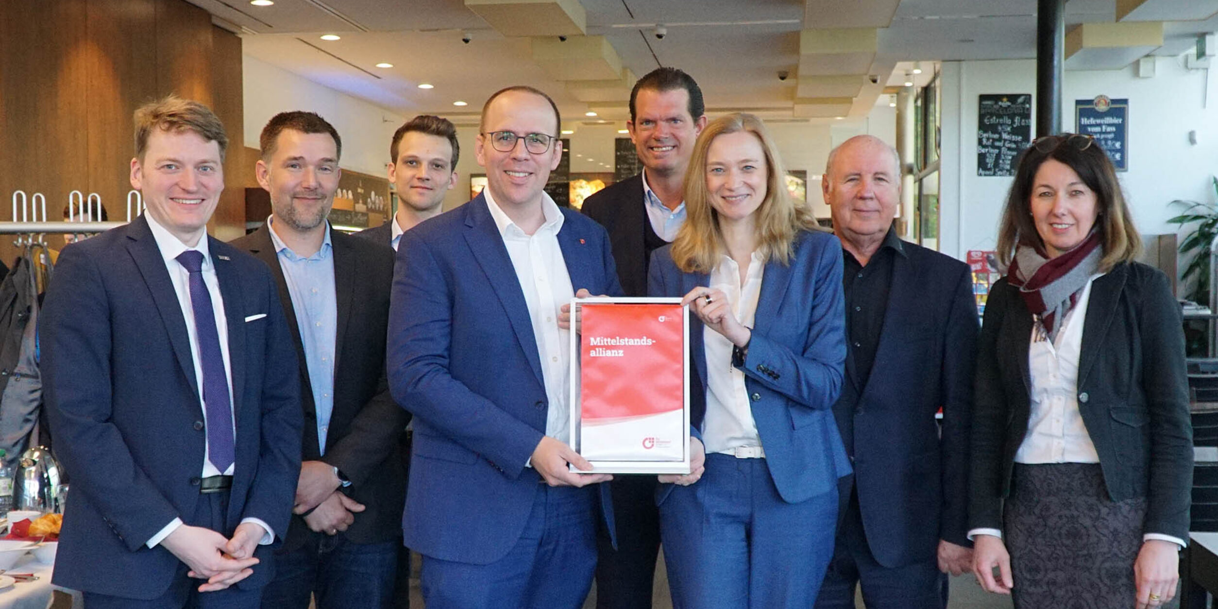 Parlamentarisches Frühstück Dorothee Martin 28.04.2023