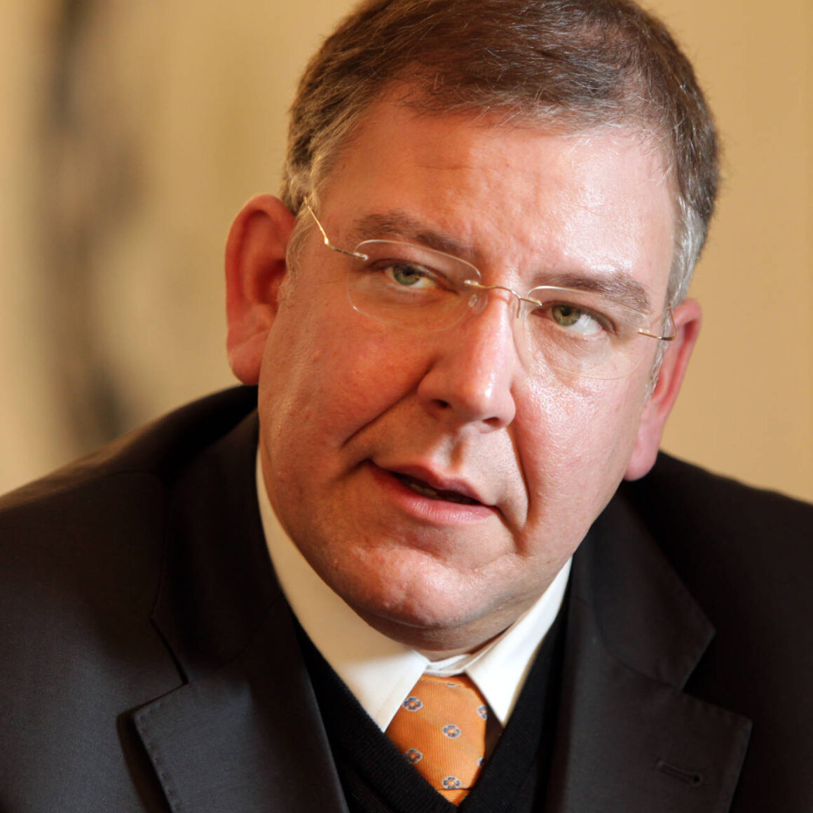 Christoph Ahlhaus 2000x1000