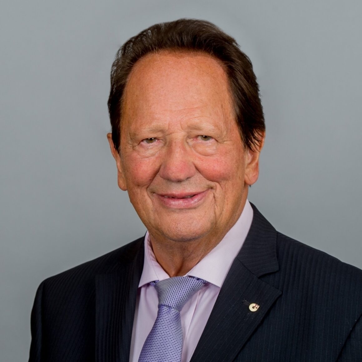 2016 09 Hajo Doellgen Foto Christian Kruppa ret 800x800