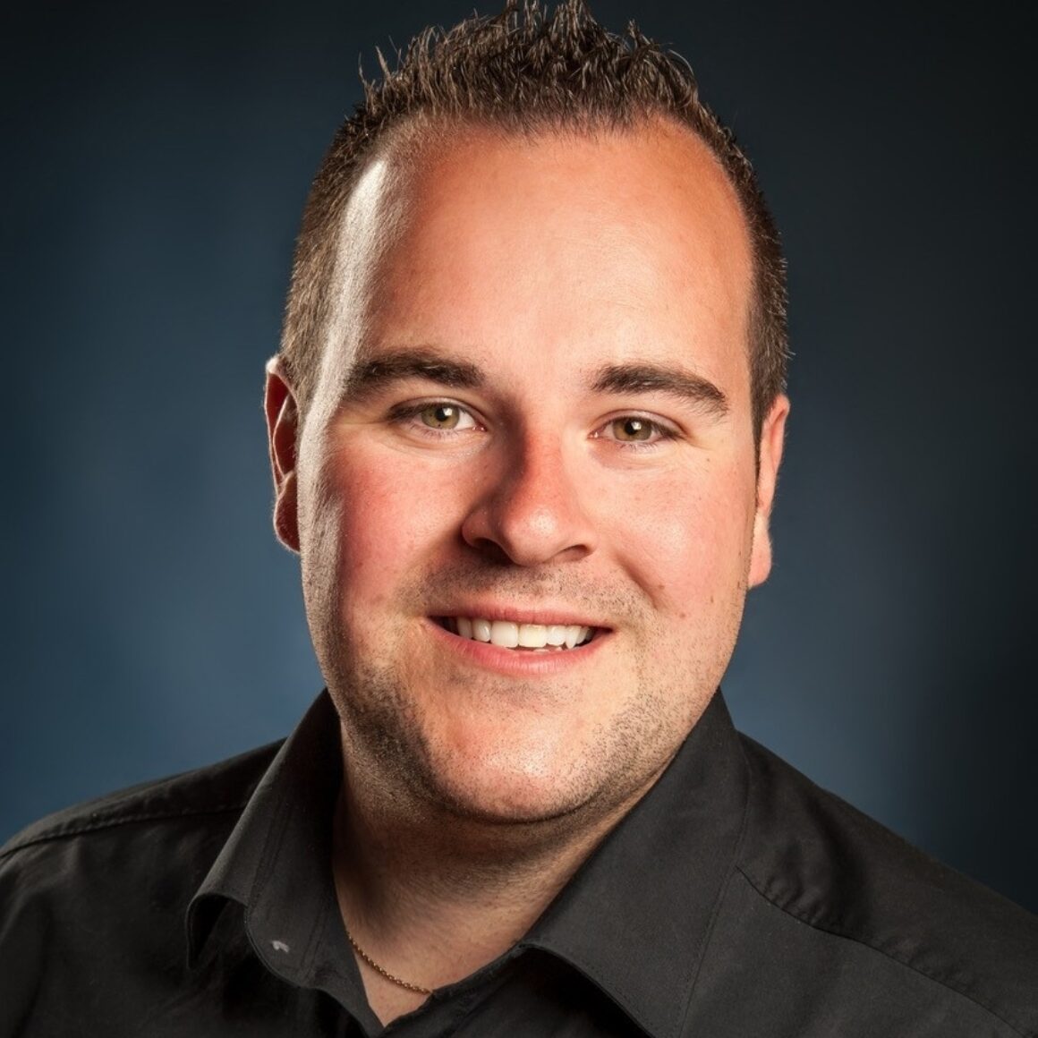 Mayer Julian 852x1160