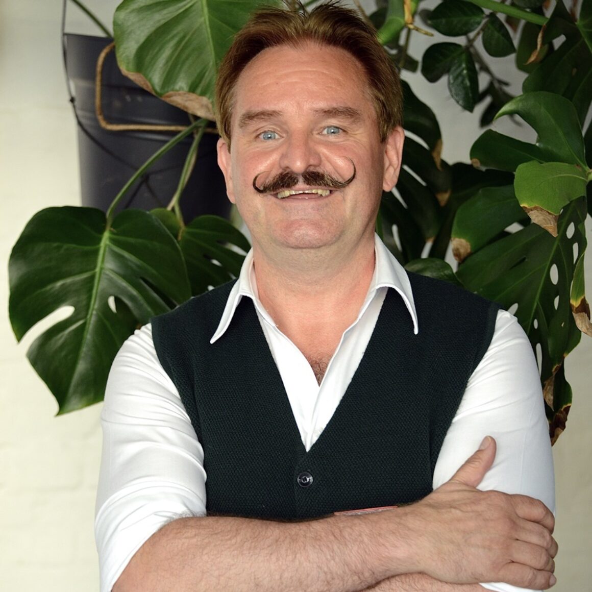 Udo Peilicke portrait 900x956