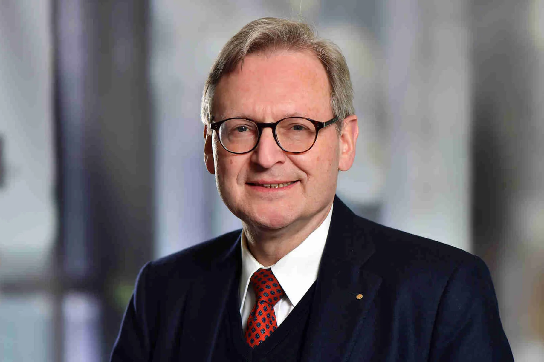 Dr. Thomas Nesseler