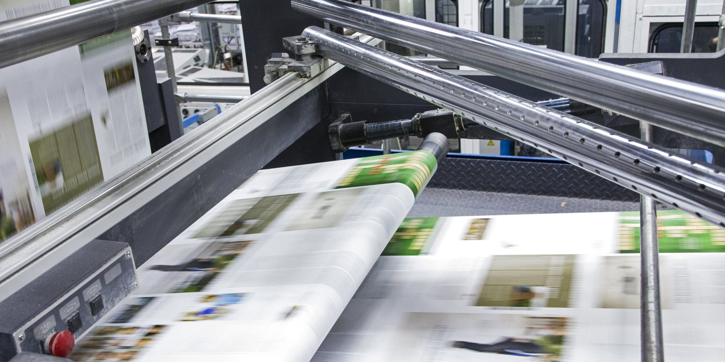 Verlage und Druckereien leiden unter der Papierknappheit.