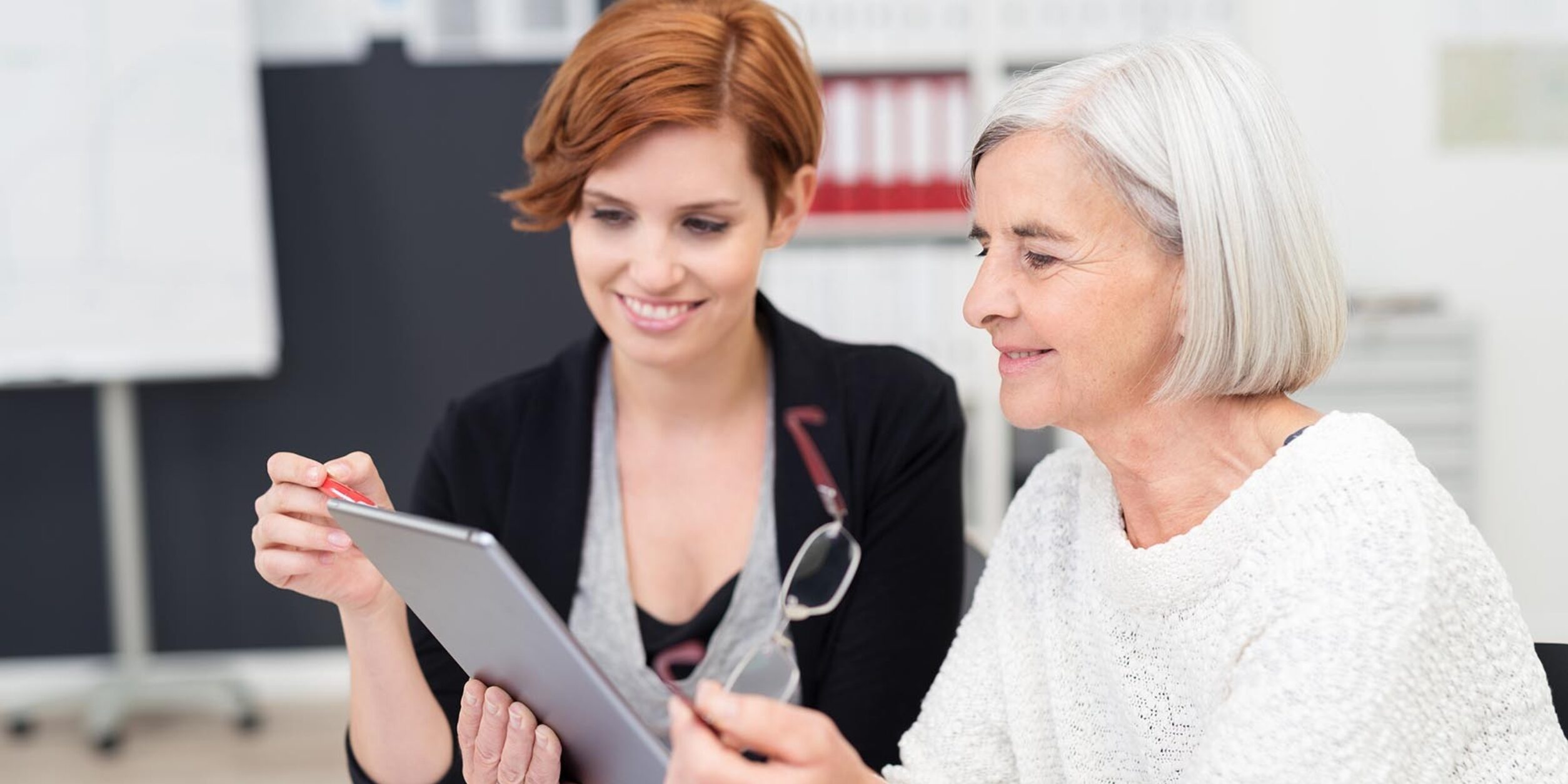 Jung und alt im Büro, Nachfolge