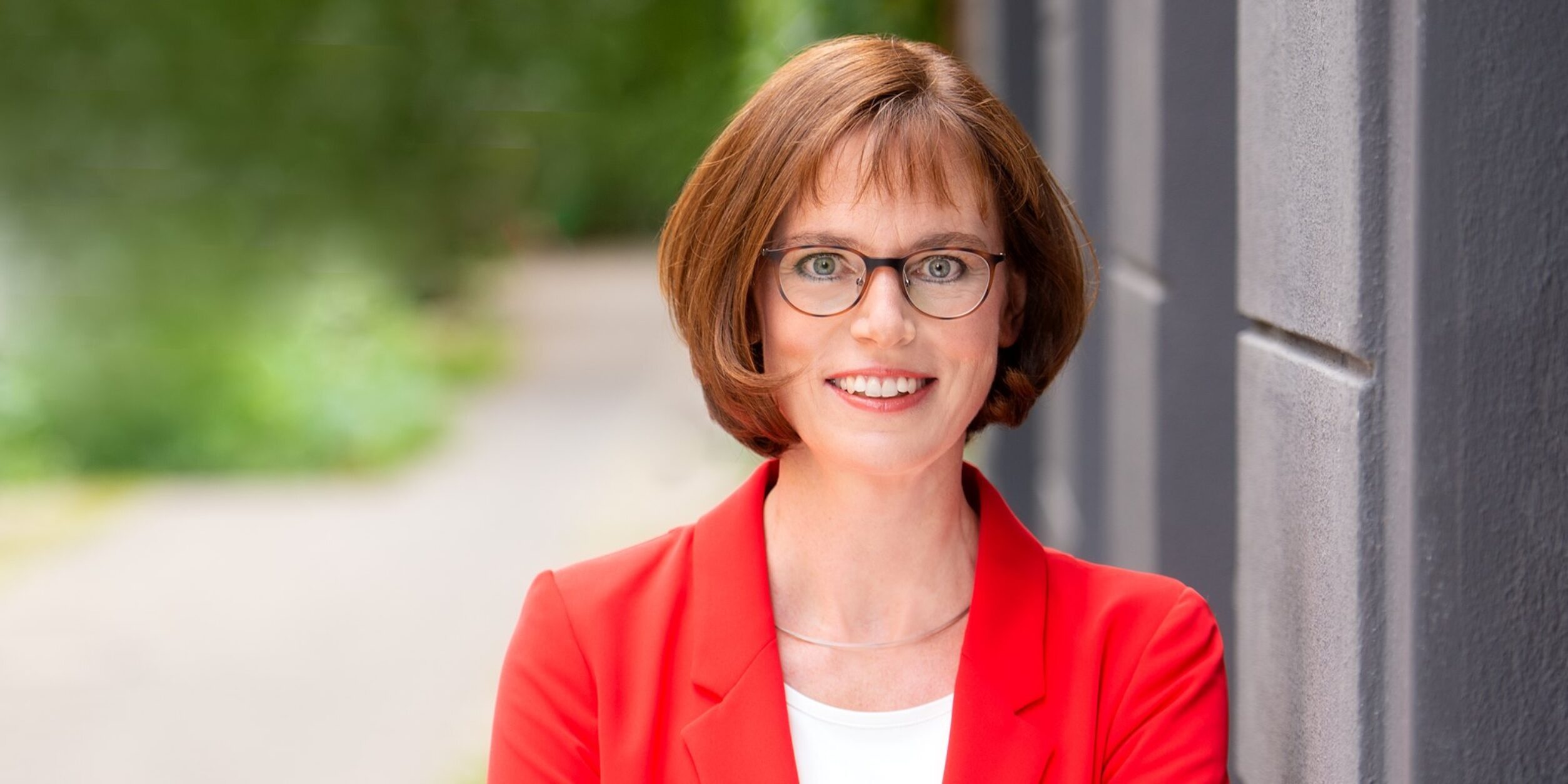 Dr. Daniela Brönstrup