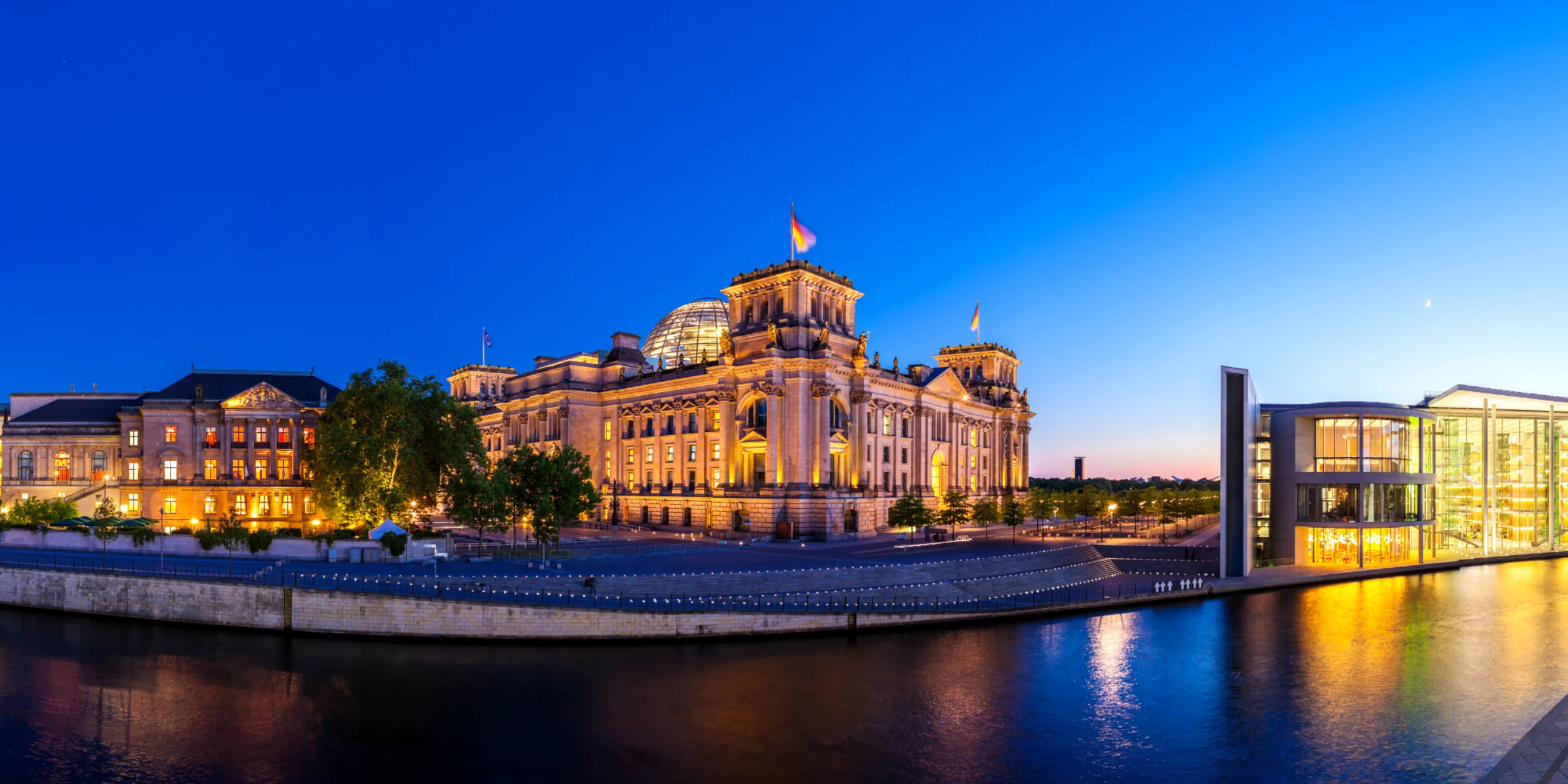 Bundestag Abend Regierungsvierte
