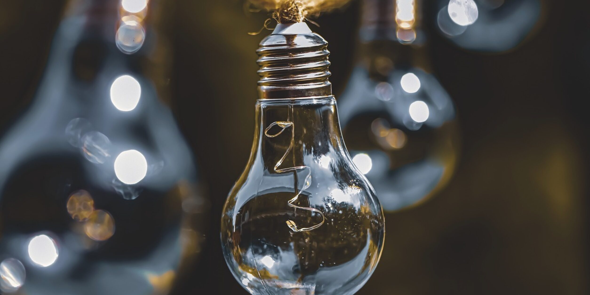 Lightbulb 5318664 1280