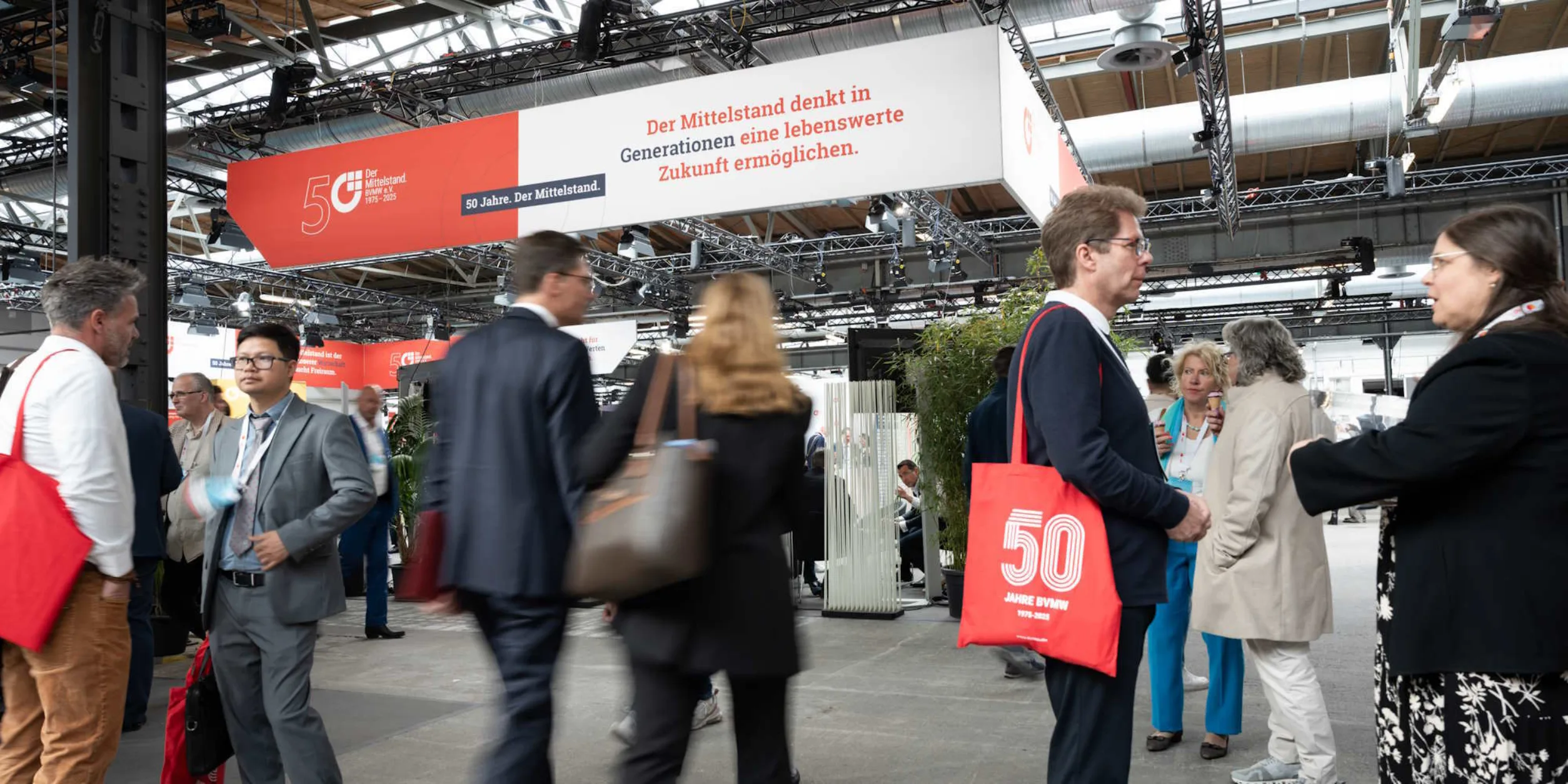 BVMW-Mitglieder auf dem größten Netzwerktreffen des BVMW, dem Zukunftstag Mittelstand
