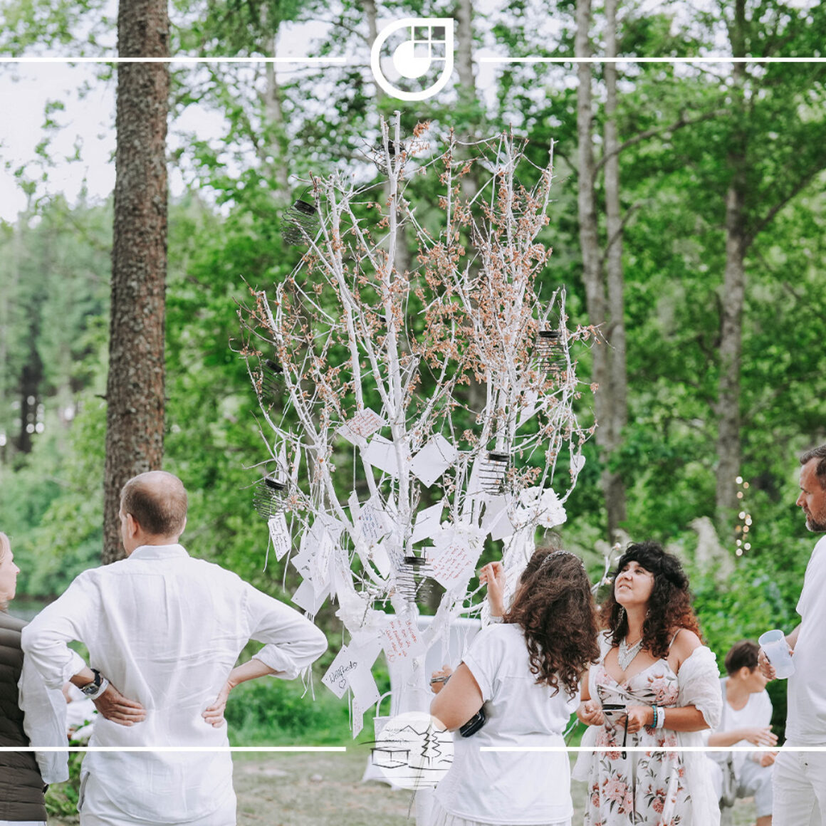 Der Wunschbaum auf der Weißen Nacht am Fichtelsee 2025, eine Veranstaltung des BVMW Oberfranken