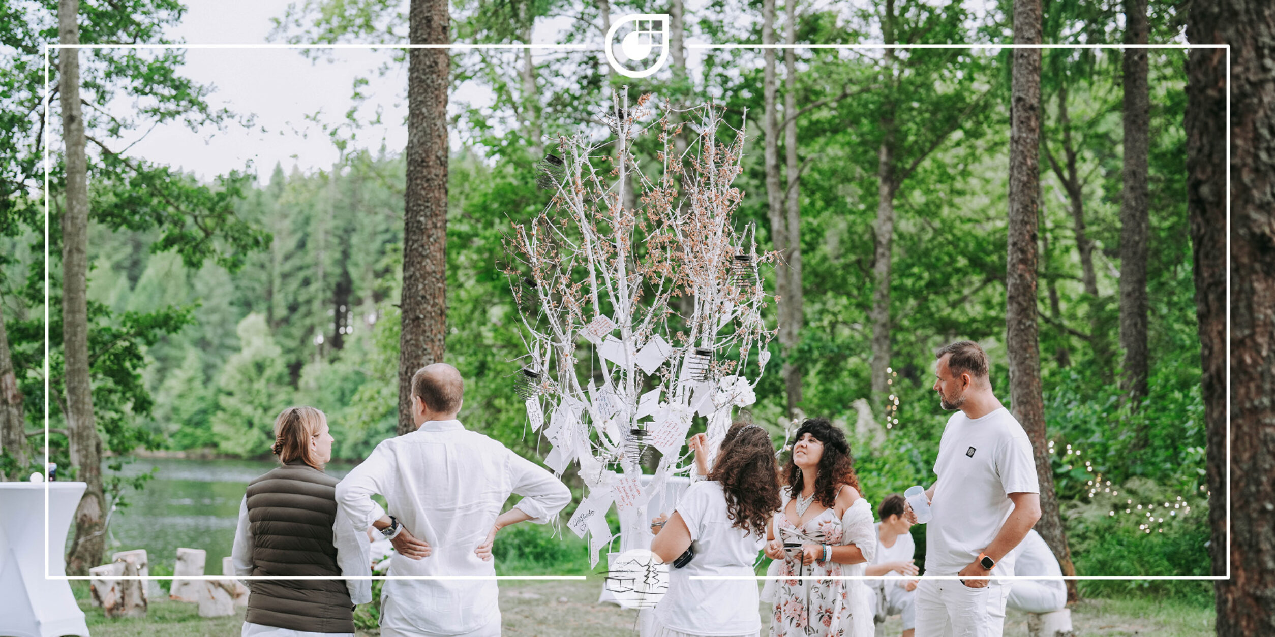 Der Wunschbaum auf der Weißen Nacht am Fichtelsee 2025, eine Veranstaltung des BVMW Oberfranken