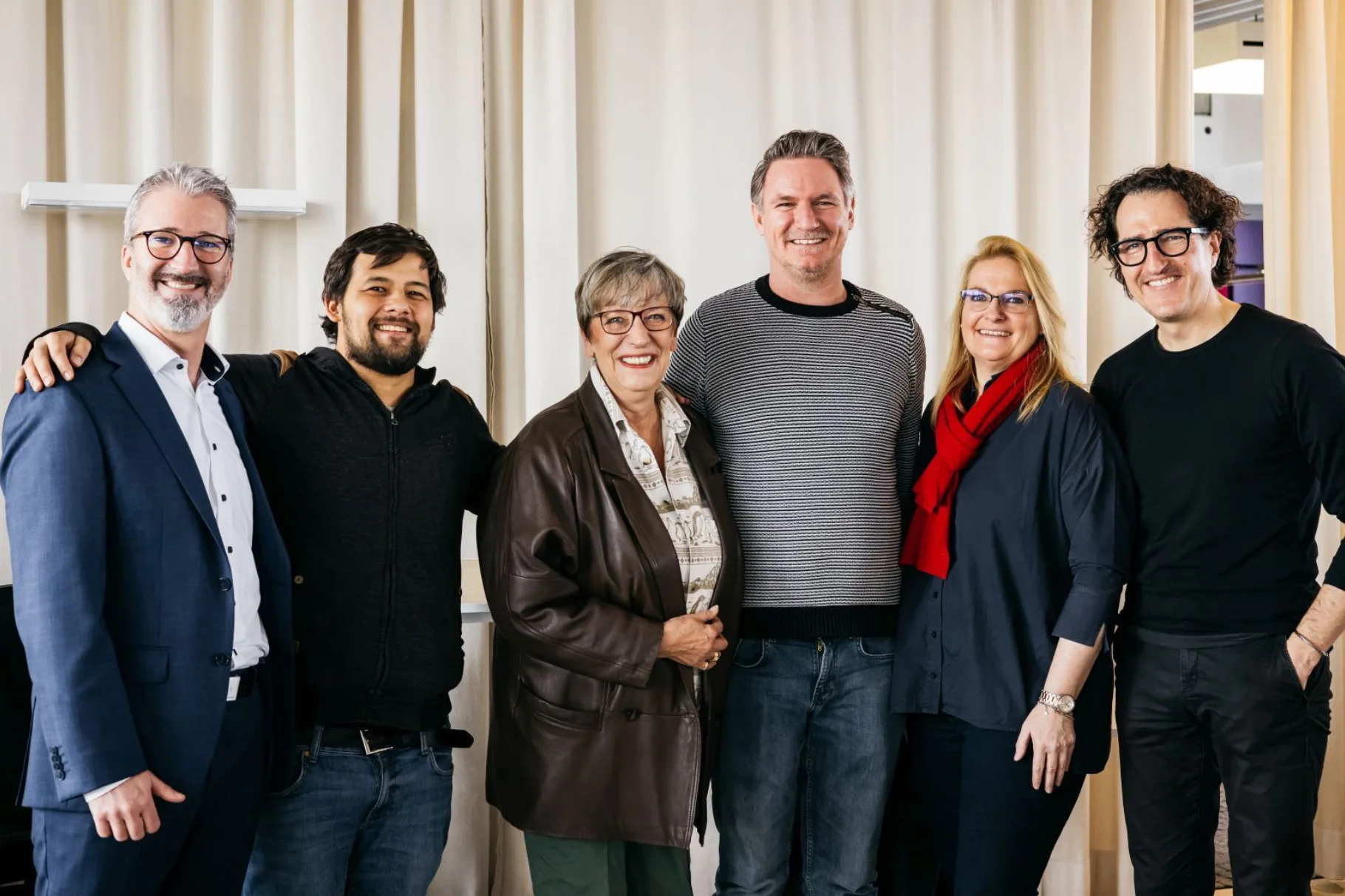 Gruppenfoto Organisatoren und Referenten Unternehmenskommunikation