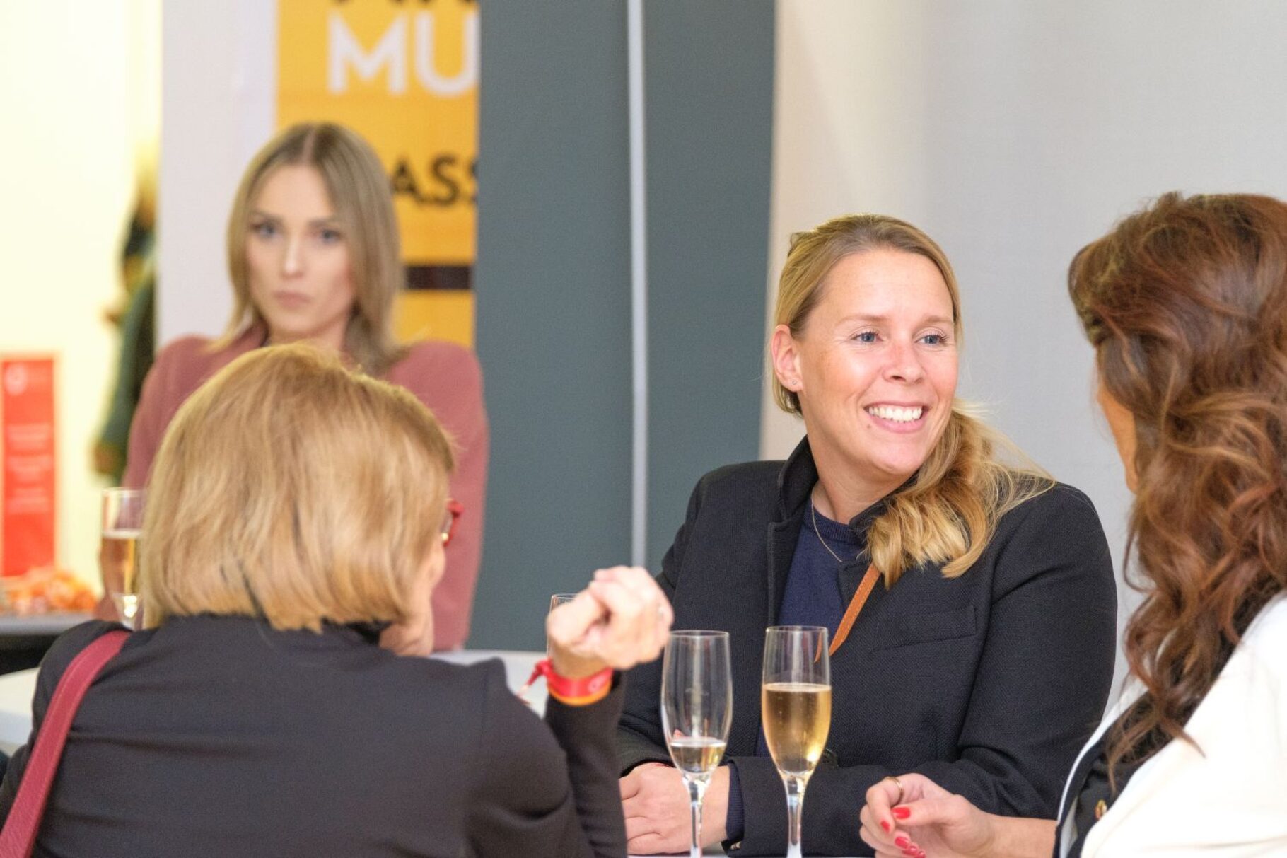 Teilnehmer/innen ART MUC BVMW VIP Empfang