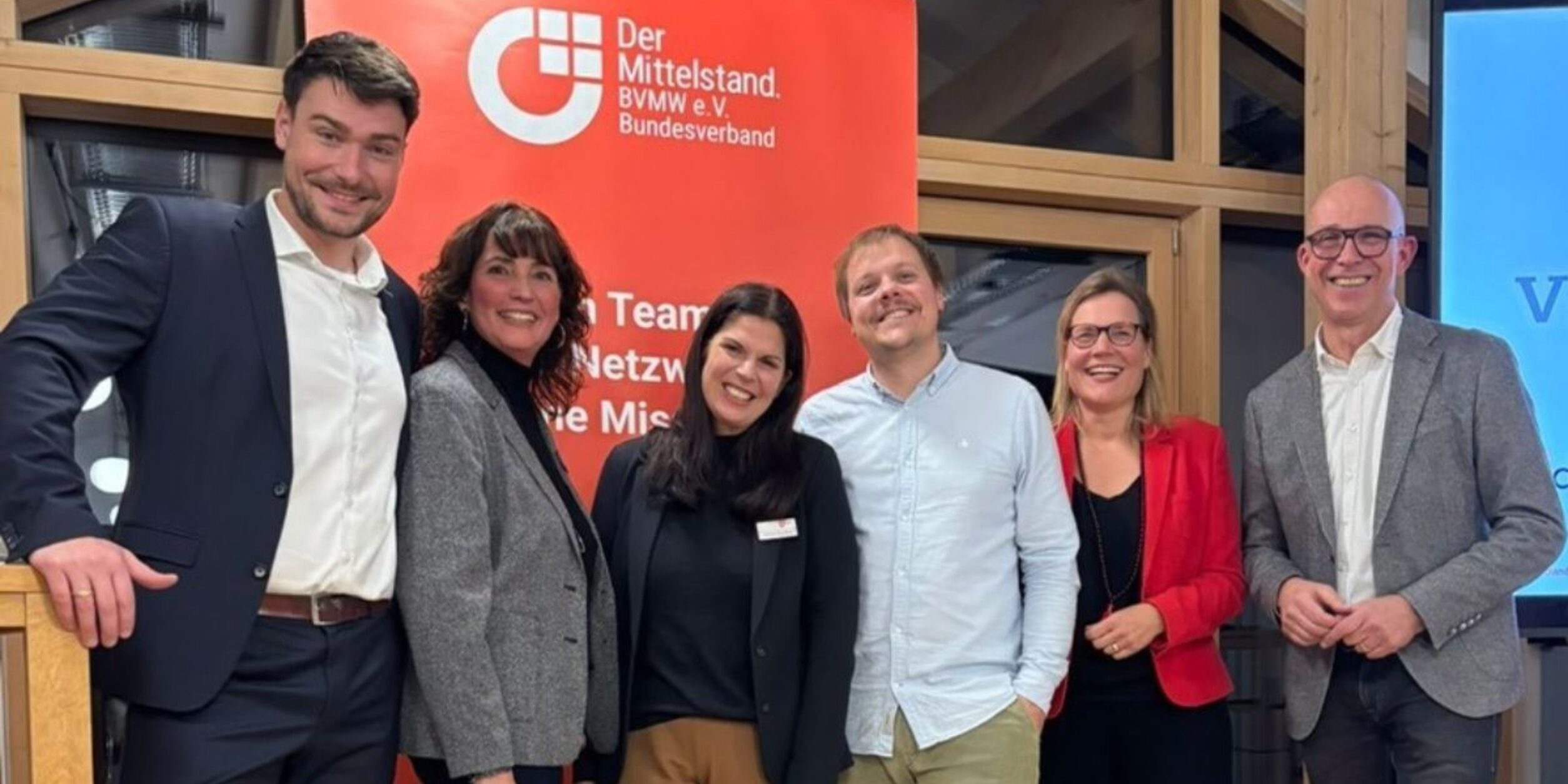 v. l.n.r.: Josef Eisenberger, Kornelia Kirchermeier, Caroline De la Rosa, Stefan Daxenberger, Christiane Gassner, Ulrich zur Strassen