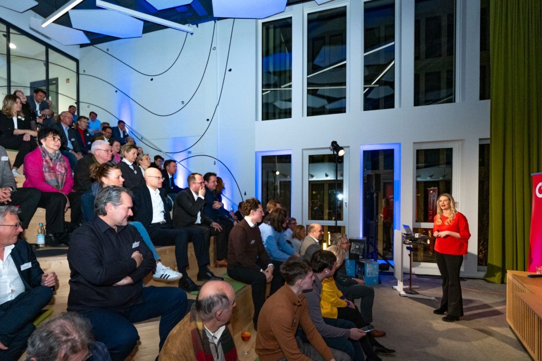 Werte im Wandel, Saal