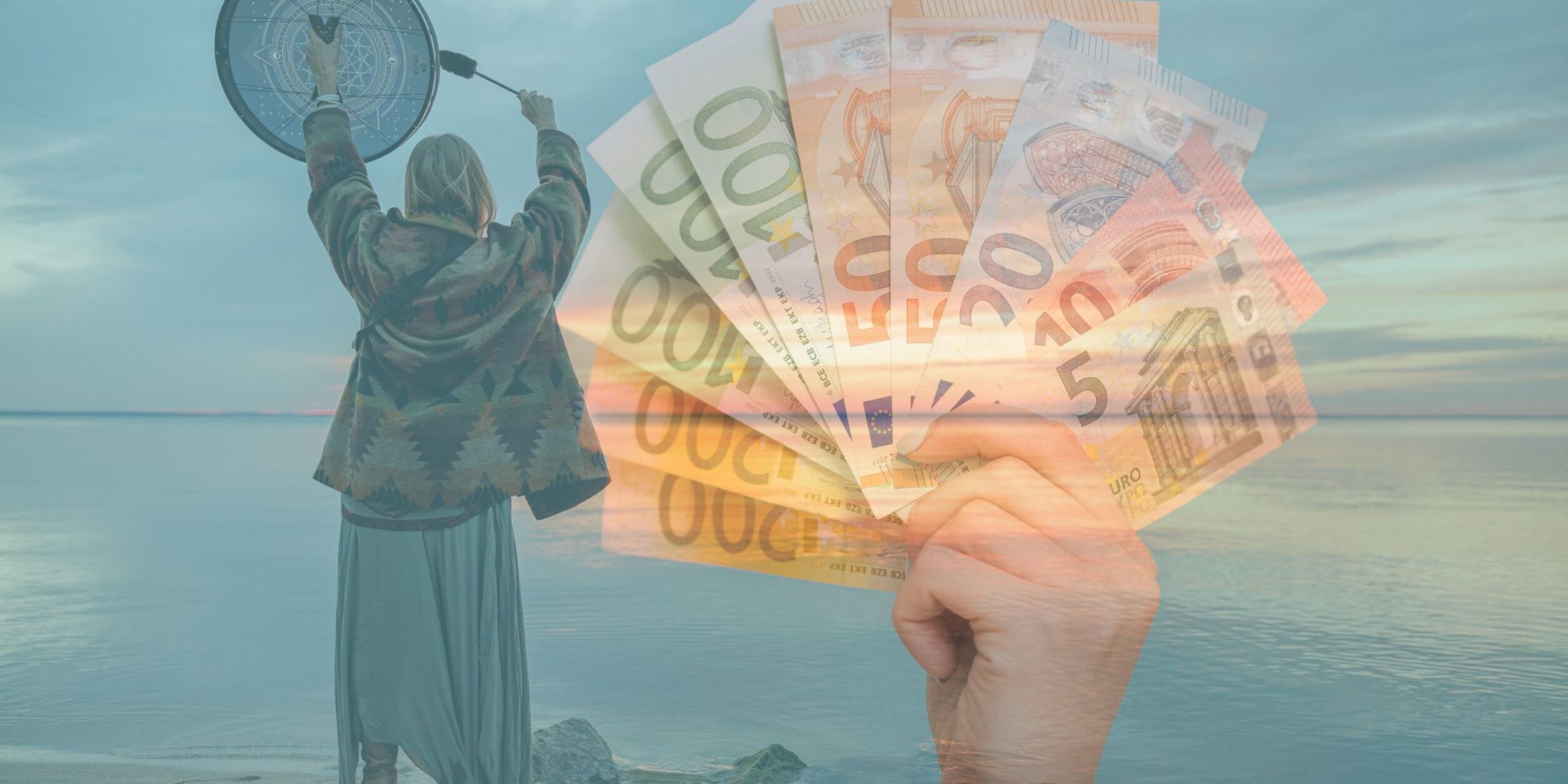 Schamanin mit Trommel vor See, Hand mit Euro-Scheinen kommt aus dem Wasser