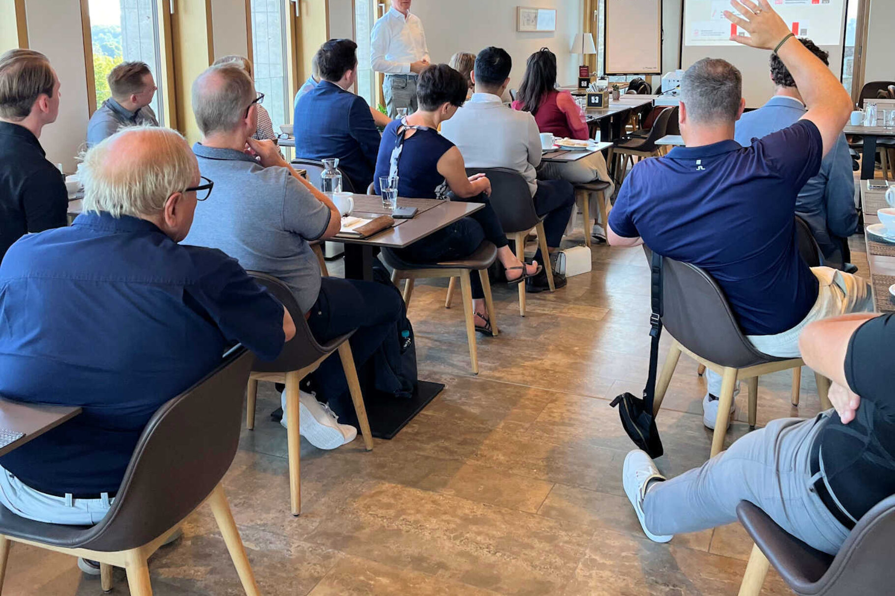 Teilnehmer beim Vortrag