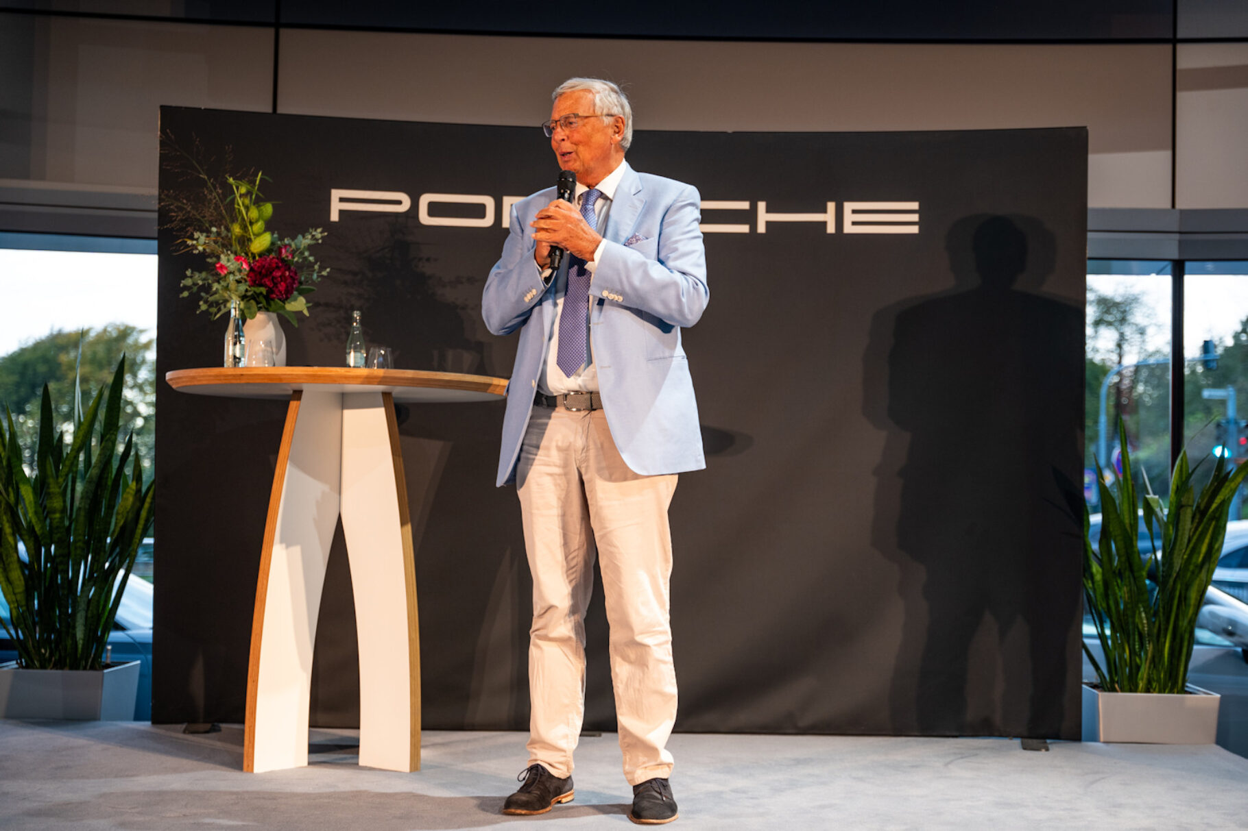 W. Bosbach beim Vortrag