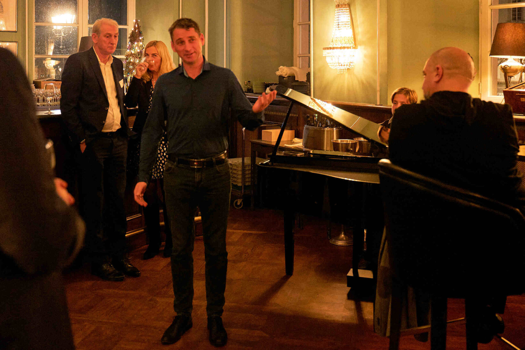 Mathias Jaixen singt