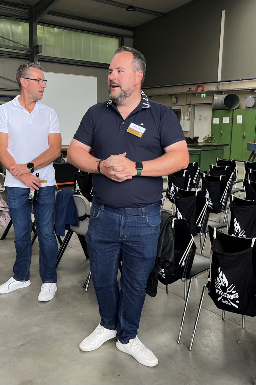 Julian Mayer bei der Begrüßung