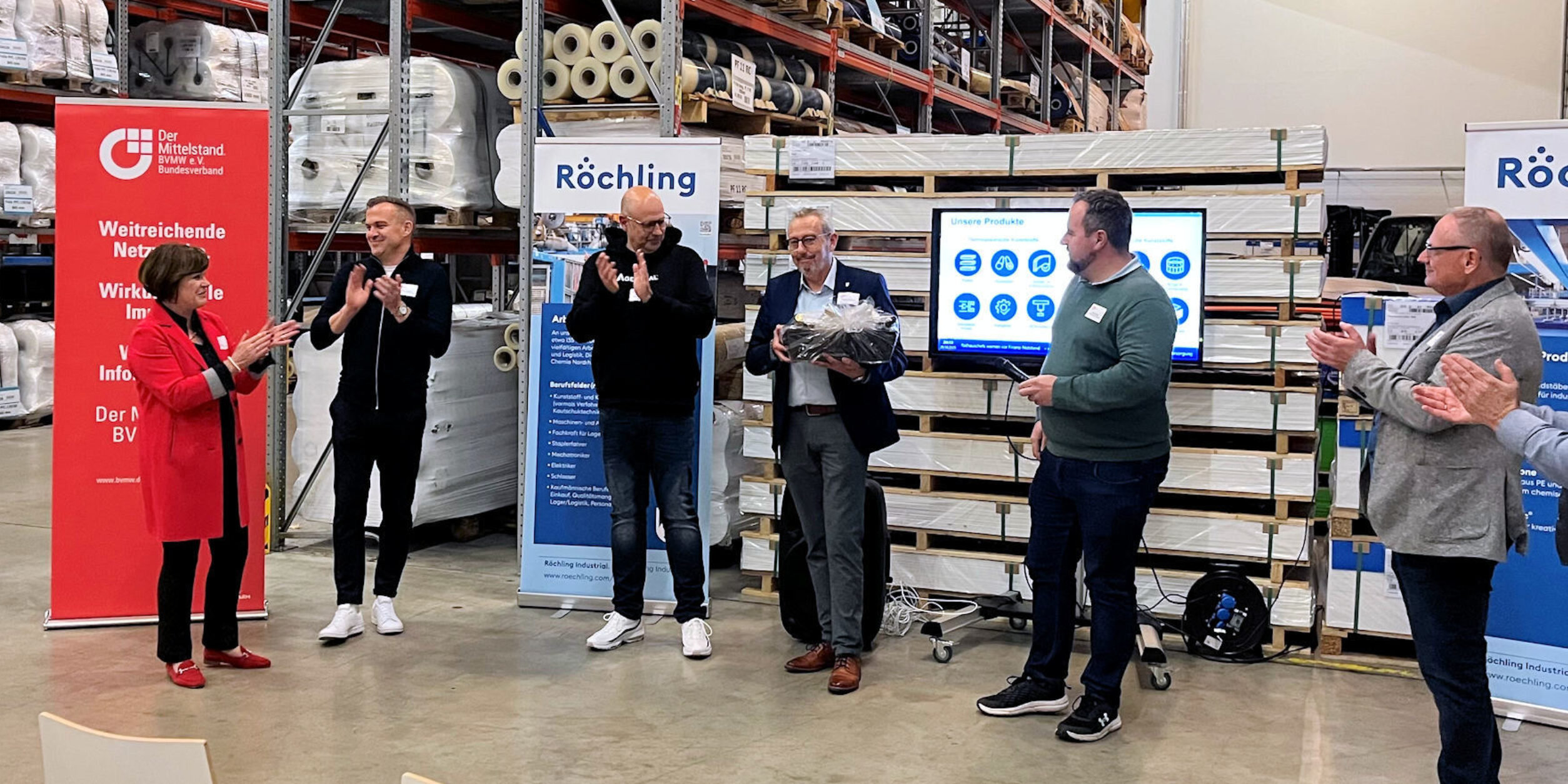 Dank an den Gastgeber mit Geschenkkorb