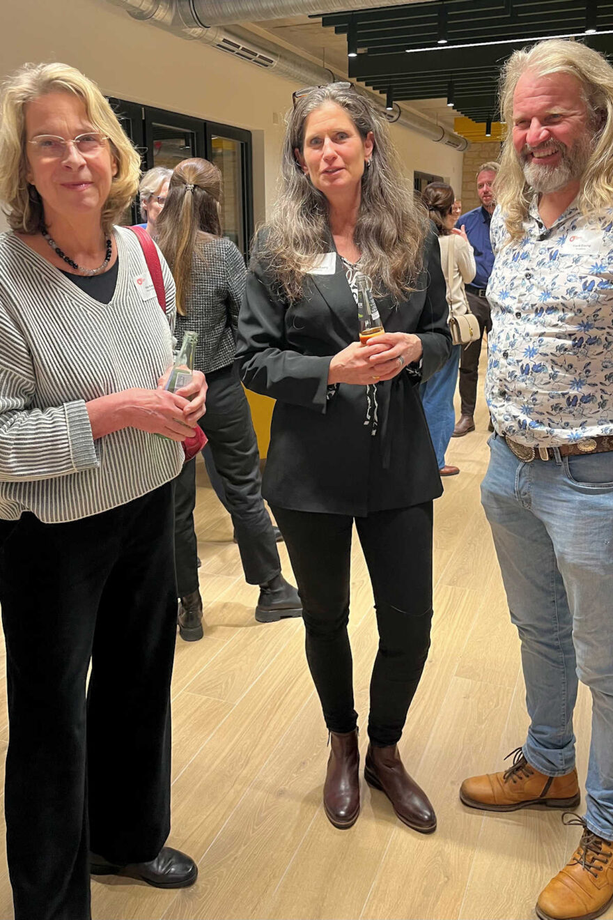 Teilnehmer im Gespräch