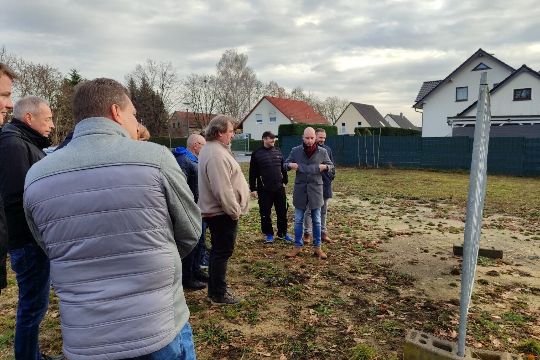 Rundgang mit den Gästen durch das Wohngebiet