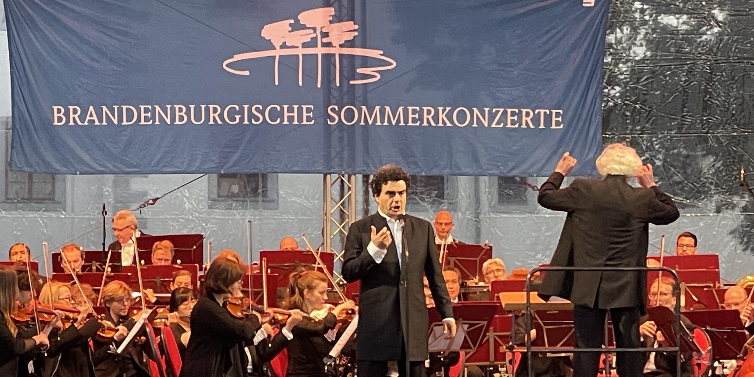 Rolando Villazón beim Brandenburgischem Sommerkonzert in der Klosterschänke Doberlug