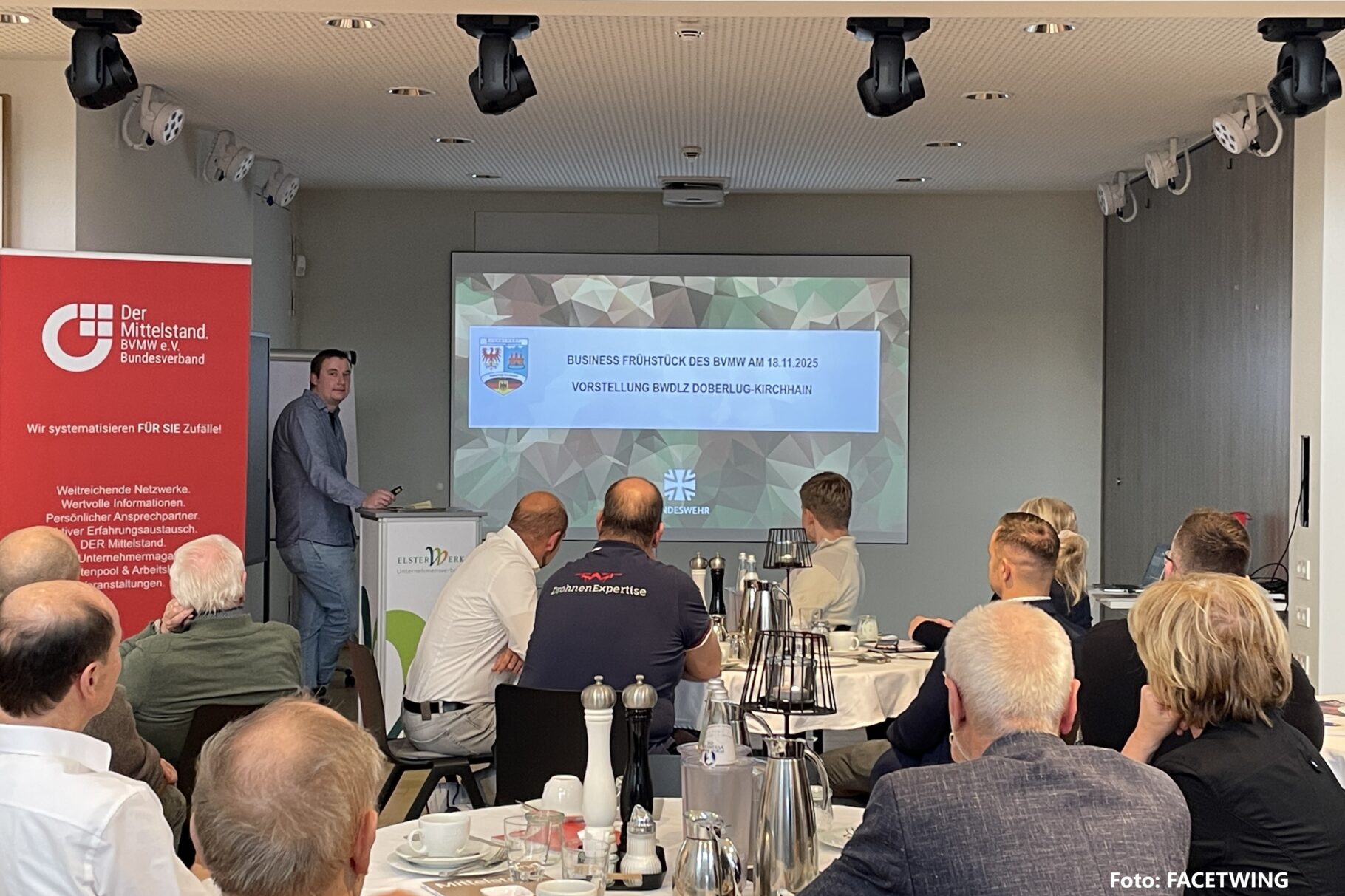 Regierungsamtsrat Matschke BwDLZ Doberlug-Kirchhain während seines Vortrages