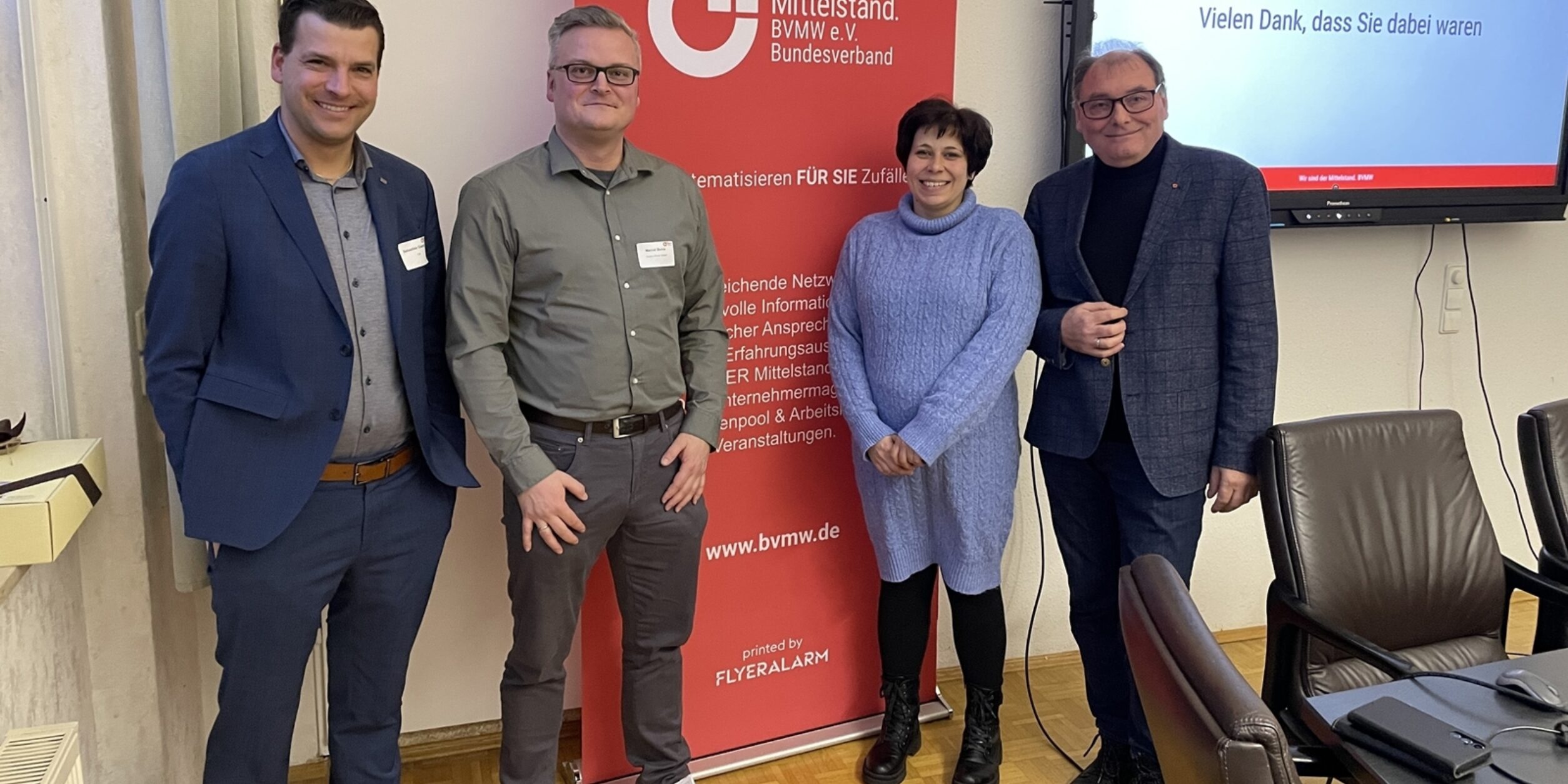 v.l.nr. (Sebastian Giersch ILB, Marcel Behla Fa. Elektro Nimtz, Fr. Fülla stellv. des Bürgermeisters, Carsten Böhm Beauftragter des BVMW e.V. Elbe-Elster & Teltow-Fläming)