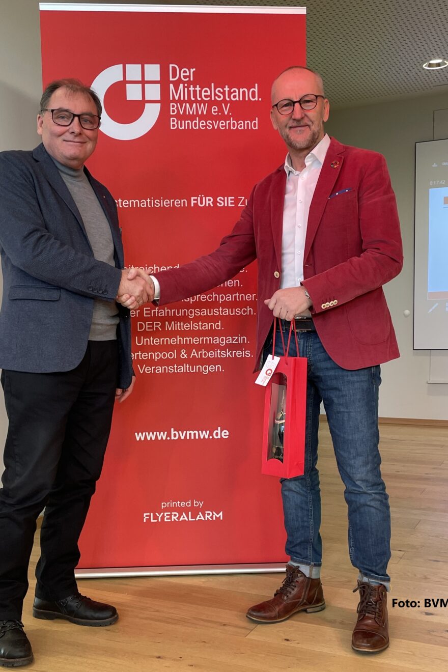 v.l.nr.(Carsten Böhm Beauftragter des BVWM e.V. Elbe-Elster & Teltow-Fläming; Gerd Widule Nachhaltigkeits-Consultant und Interim Manager)