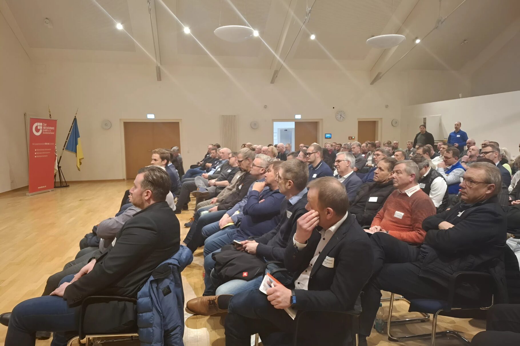 Teilnehmer der Veranstaltung "Exklusive Infos zum Bau und Betrieb des Rechenzentrums Lübbenau"