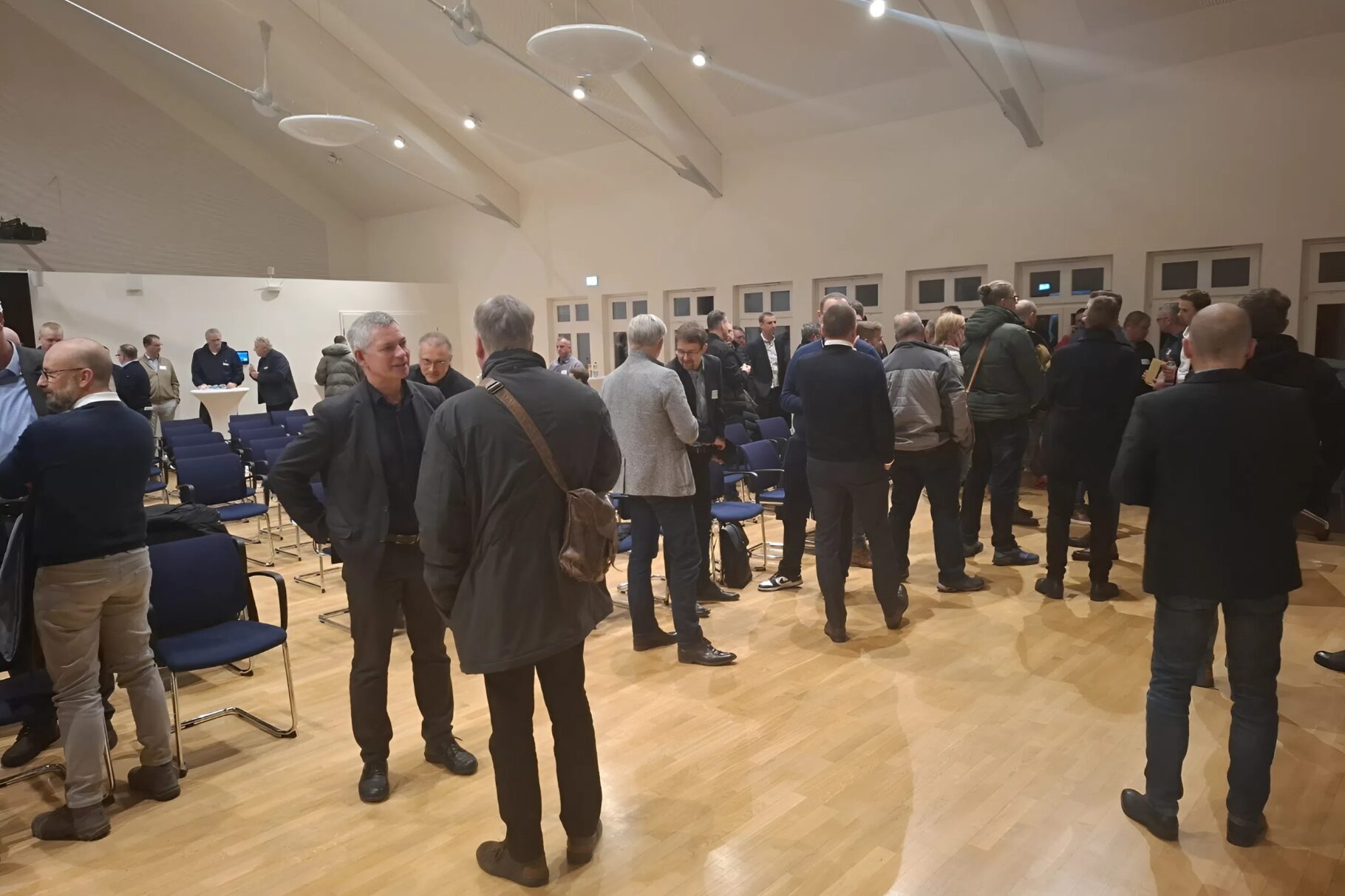 Teilnehmer der Veranstaltung "Exklusive Infos zum Bau und Betrieb des Rechenzentrums Lübbenau"