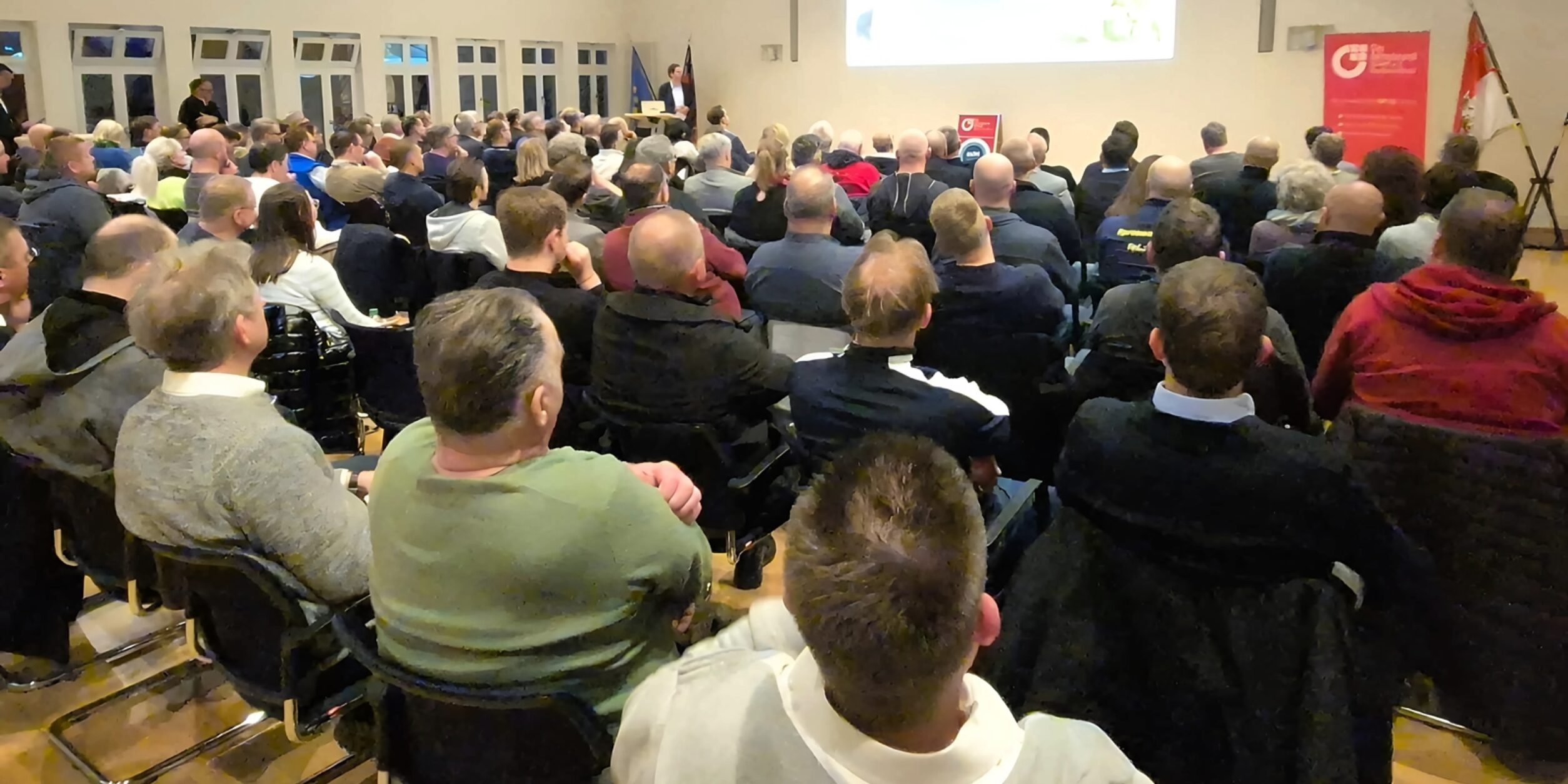 Teilnehmer der Veranstaltung Bau und Betrieb des Rechenzentrums Lübbenau