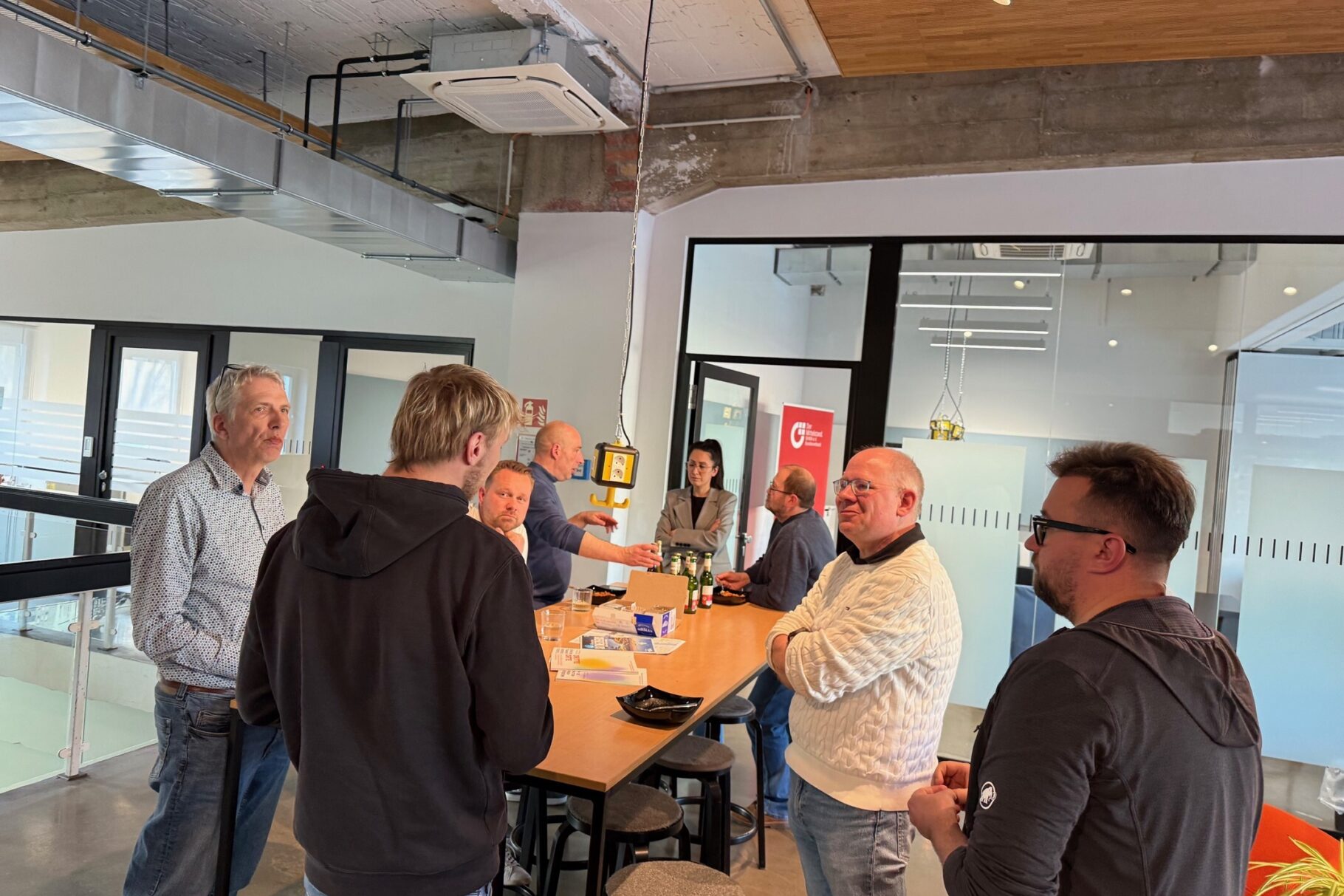 Teilnehmer der Veranstaltung Vibe Coding beim Netzwerken