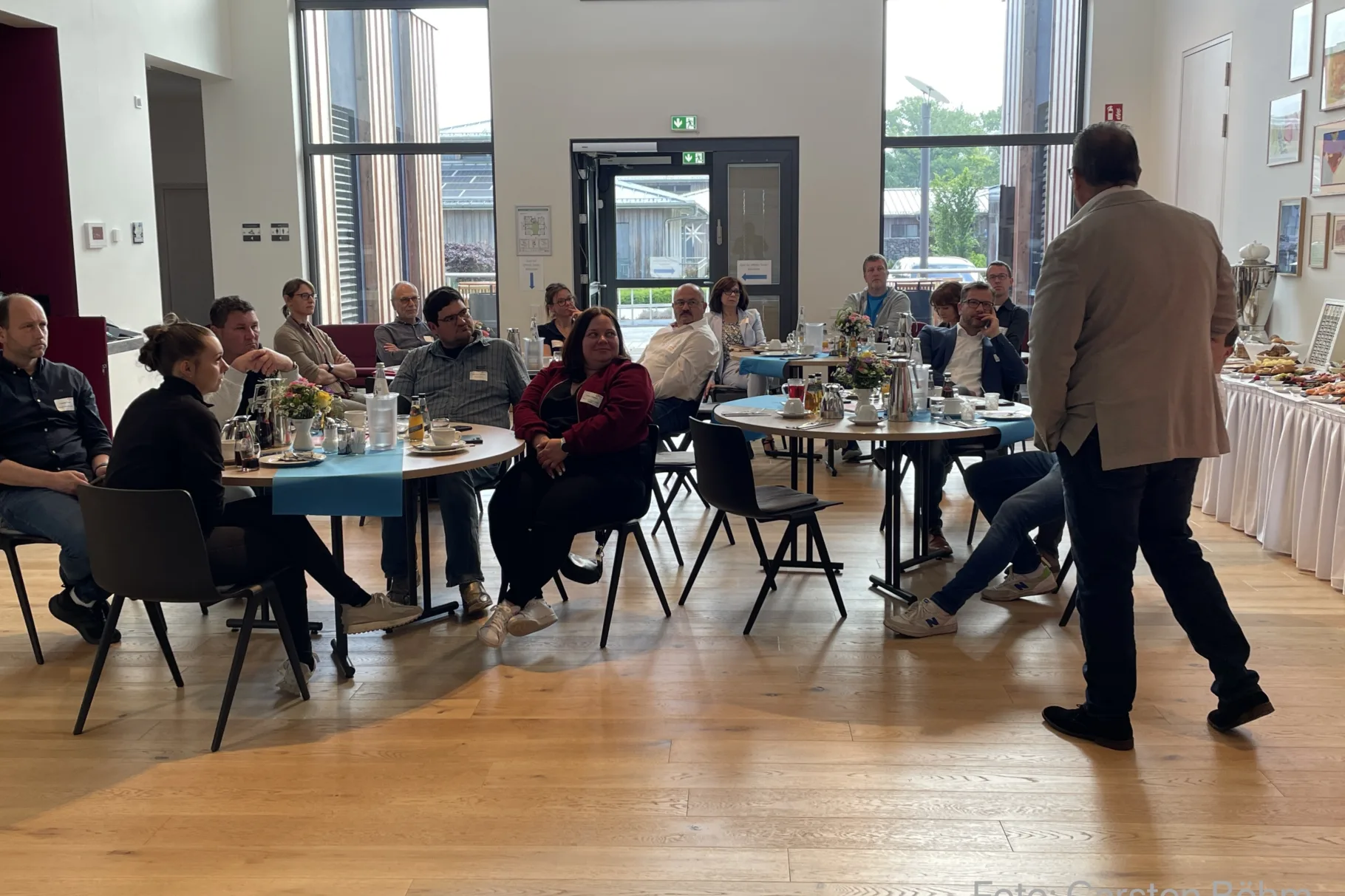 während der Veranstaltung "Business Frühstück"